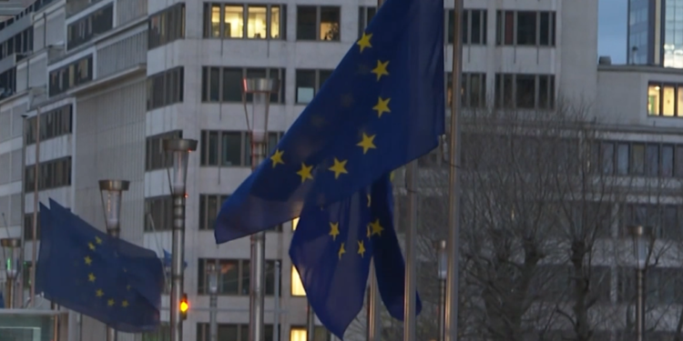 Ndëshkimet nga Bashkimi Evropian janë të lidhura me ecurinë e dialogut