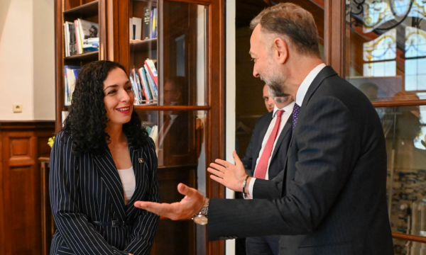 Osmani takon ambasadorin turk: Shpreha mirënjohjen për mbështetjen e fuqishme për anëtarësimin e Kosovës në NATO