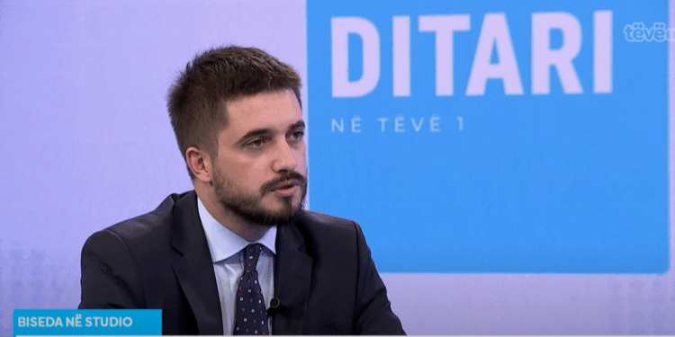 Gjyshinca tregon pse votoi pro Komisionit Hetimor