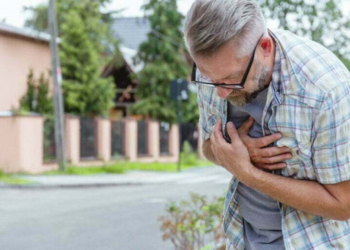 Ataku kardiak – çfarë të bëhet dhe si të silleni