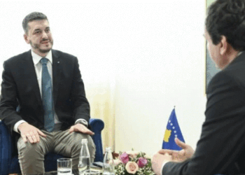 Zv/ministri i arsimit: Janë ndalur abuzimet, për 14 vite tekste shkollore i kanë kushtuar shtetit mbi 124 milionë