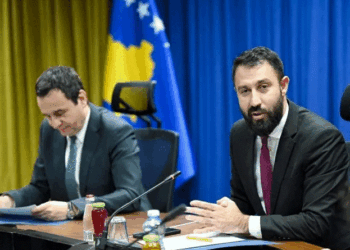 Kryeministri Kurti dhe ministri Krasniqi kanë udhëtuar për në Estoni