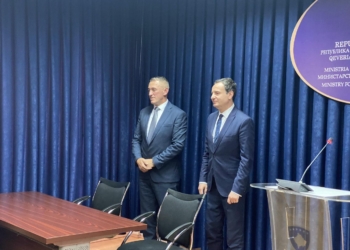 3 milionë euro për biznesmenët e komuniteteve, nënshkruajnë 99 përfituesit e parë