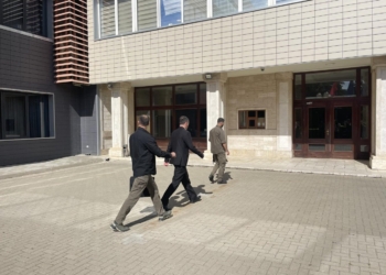 Gjendja në veri – Osmani takon partitë opozitare e drejtorin e AKI-së