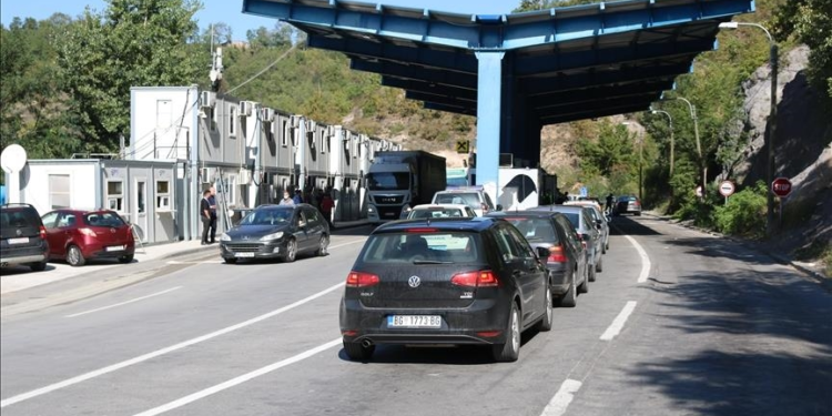 Mbyllet pika kufitare në Bërnjak