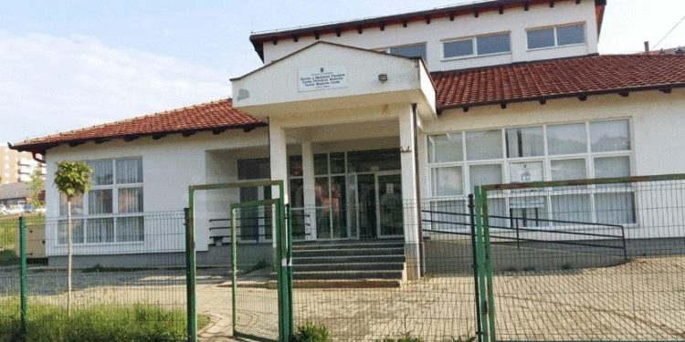 Mbyllet QMF-ja në lagjen Mati-1, shkak renovimet