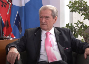 Sali Berisha: Vuçiqi është një Sllobodan Millosheviq i dytë