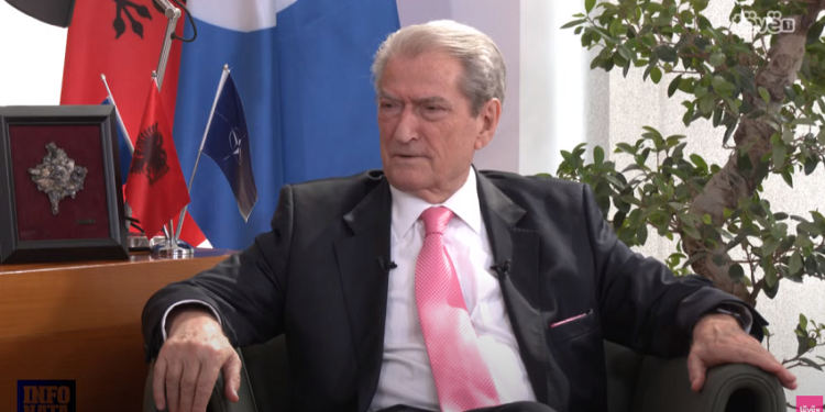 Sali Berisha: Vuçiqi është një Sllobodan Millosheviq i dytë