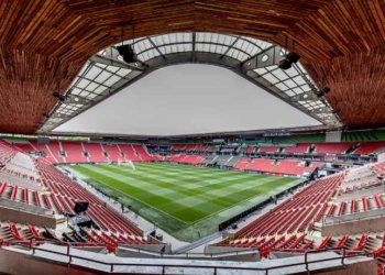 Formacionet zyrtare, Sylvinho ul në bankinë Uzunin i jep hapësirë Mitajt