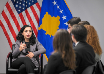 ​Osmani premton mbështetje për studentët shqiptarë në New York