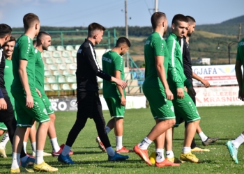 Dukagjini – Feronikeli ’74, formacionet zyrtare