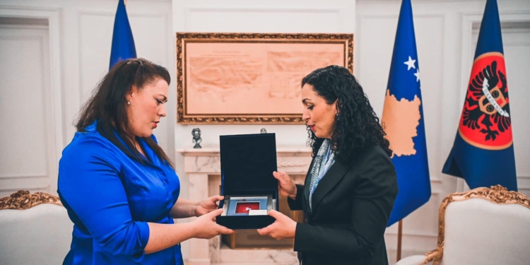 Osmani takohet me Kearns: Hetimet e deritanishme tregojnë se Serbia qëndron prapa sulmit në Banjskë