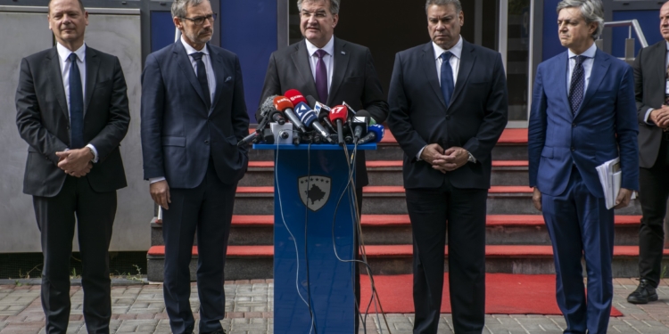 Lajçak: Diskutimet do t’i vazhdojmë së shpejti