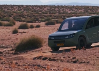 Testohet me sukses makina me energji diellore në Marok