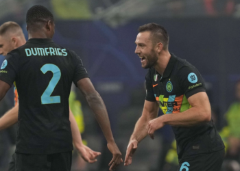 De Vrij rinovon me Interin