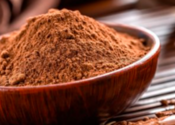 Pse duhet të filloni të pini kakao në vend të kafesë?