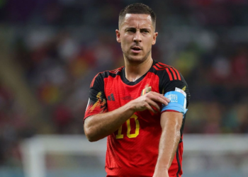 Pensionohet Eden Hazard