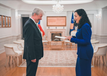 Osmani pranoi letrat kredenciale nga ambasadori i ri i Republikës Çeke