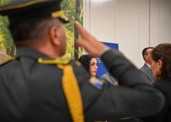 Osmani publikon fotografi nga Darka e Lamës