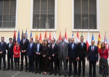 ​Daçiq bojkoton foton familjare në Tiranë, raportohet për debate me ministren gjermane