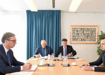 Pesëshja e madhe në Kosovë dhe Serbi në përpjekje “për të shpëtuar dialogun”