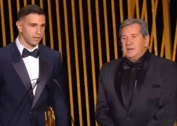 Emiliano Martinez fiton trofeun “Yashin”