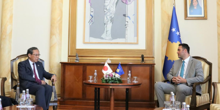 Konjufca takoi ambasadorin e Japonisë, Ryuta Mizuuchi