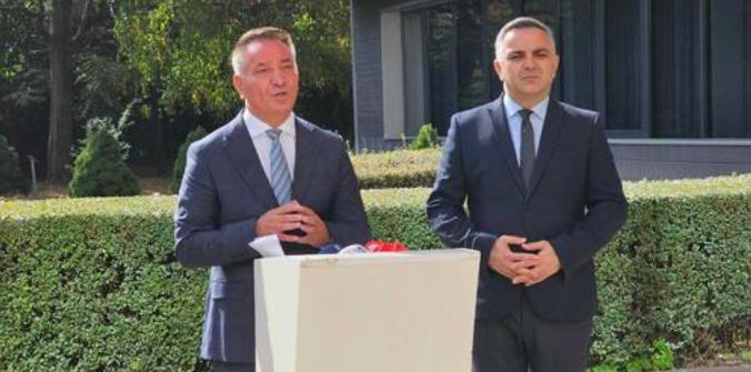 AAK kritikon pozitën për bojkotim të seancave parlamentare