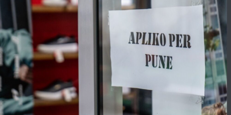 Bizneset rrezikojnë të shuhen