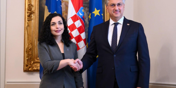 Osmani kërkon tërheqjen e ushtarëve të Serbisë nga kufiri me Kosovën