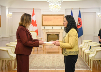 Osmani pranoi letrat kredenciale nga ambasadorja e re jorezidente e Kanadasë në Kosovë