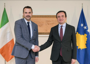 Kurti priti në takim ambasadorin e ri jorezident të Irlandës, Ragnar Almqvist