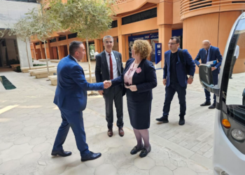 Hajdari në Emiratet e Bashkuara Arabe, kërkon investime në energjinë e gjelbër në Kosovë