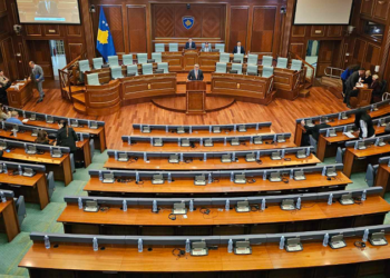 Dështoi seanca e Kuvendit për Rezolutën, mungoi shumica