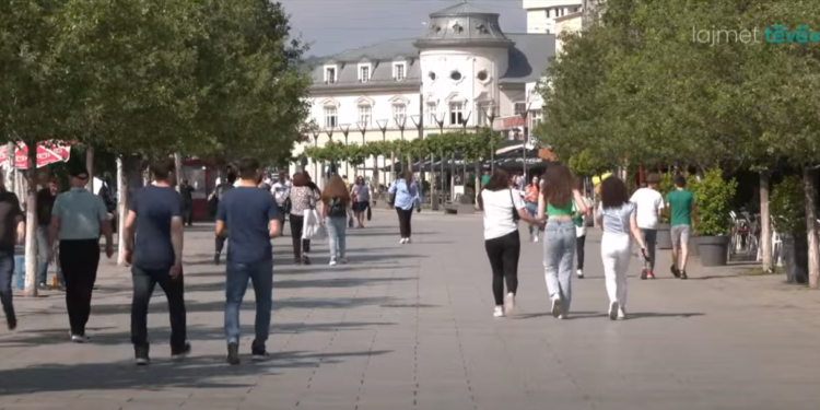 Sa po ndikojnë krizat në veri në largimin e investitorëve nga Kosova?