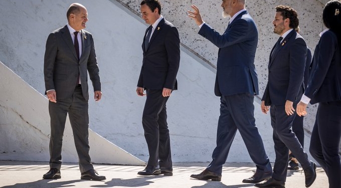 Scholz: Mbështesim rrugën e vendeve të Ballkanit Perëndimor drejt BE-së