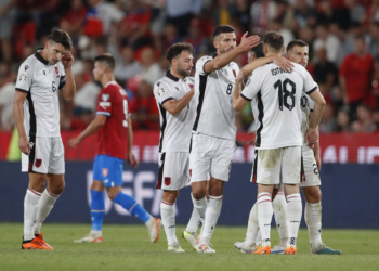 1139 bileta ende të pashitura për ndeshjen Shqipëri-Çeki, federata “kuqezi” jep njoftimin e madh!