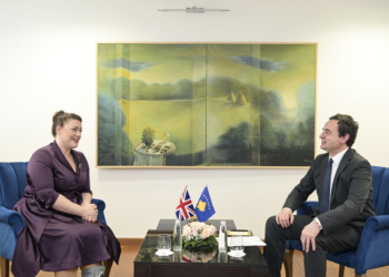 Kurti takohet me Kearns: Prioritet siguria e shtetit dhe e qytetarëve