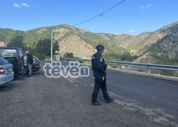 Situatë e qetë në Banjskë, policia po monitoron situatën në fshat dhe manastir