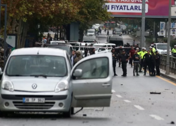 Shpërthim në afërsi të Parlamentit të Turqisë, lëndohen dy policë