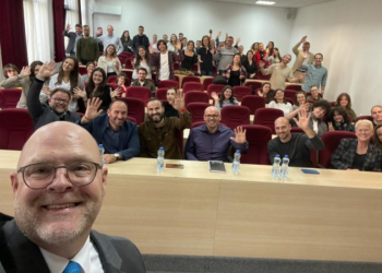 Hovernier pas takimit me studentë të UP-së: Mësova më shumë për trashëgiminë kulturore të Kosovës