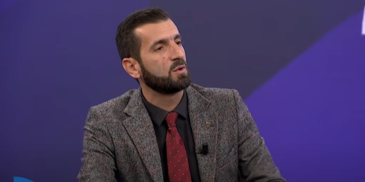 Demhasaj: Osmani duhet të intervistohet nga një prokuror për t’i treguar emrat e kërcënuesve