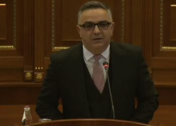 Tahiri: Momenti i fundit që Kosova t’i shmanget një kolapsi ekonomik