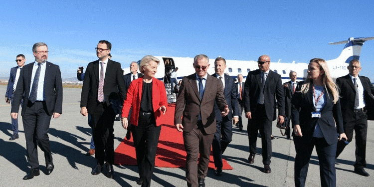 Szunyog për takimet e Ursula von der Leyen me Osmanin e Kurtin: Në pritje të diskutimeve të frytshme