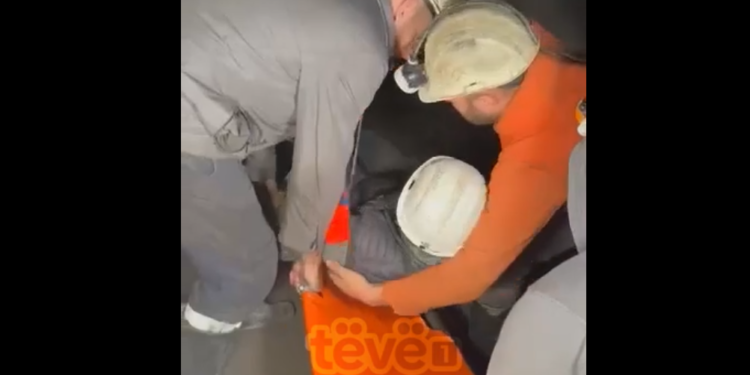 Edhe një minator bartet nga miniera pasi i përkeqësohet gjendja shëndetësore