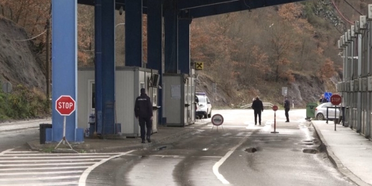 Jarinja e Bërnjaku ende të mbyllura