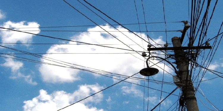 Fushë Kosovë: Vdes një person, dyshohet se e zuri rryma