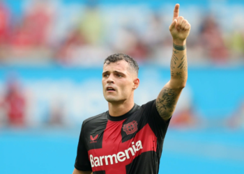 Xhaka, heroi “pa zë” te Bayern Leverkuseni