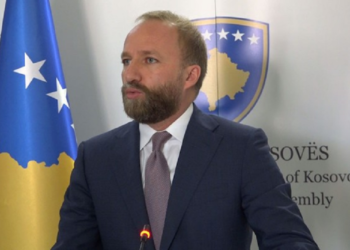 Tahiri kritikon Kurtin: Nuk na tregoi qëndrimin e tij për kërkesat e pesëshes diplomatike