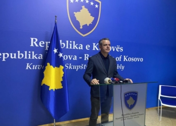 Gashi: Mospërgjigjja e Kurtit është shkelje e Kushtetutës dhe shantazh ndaj opozitës